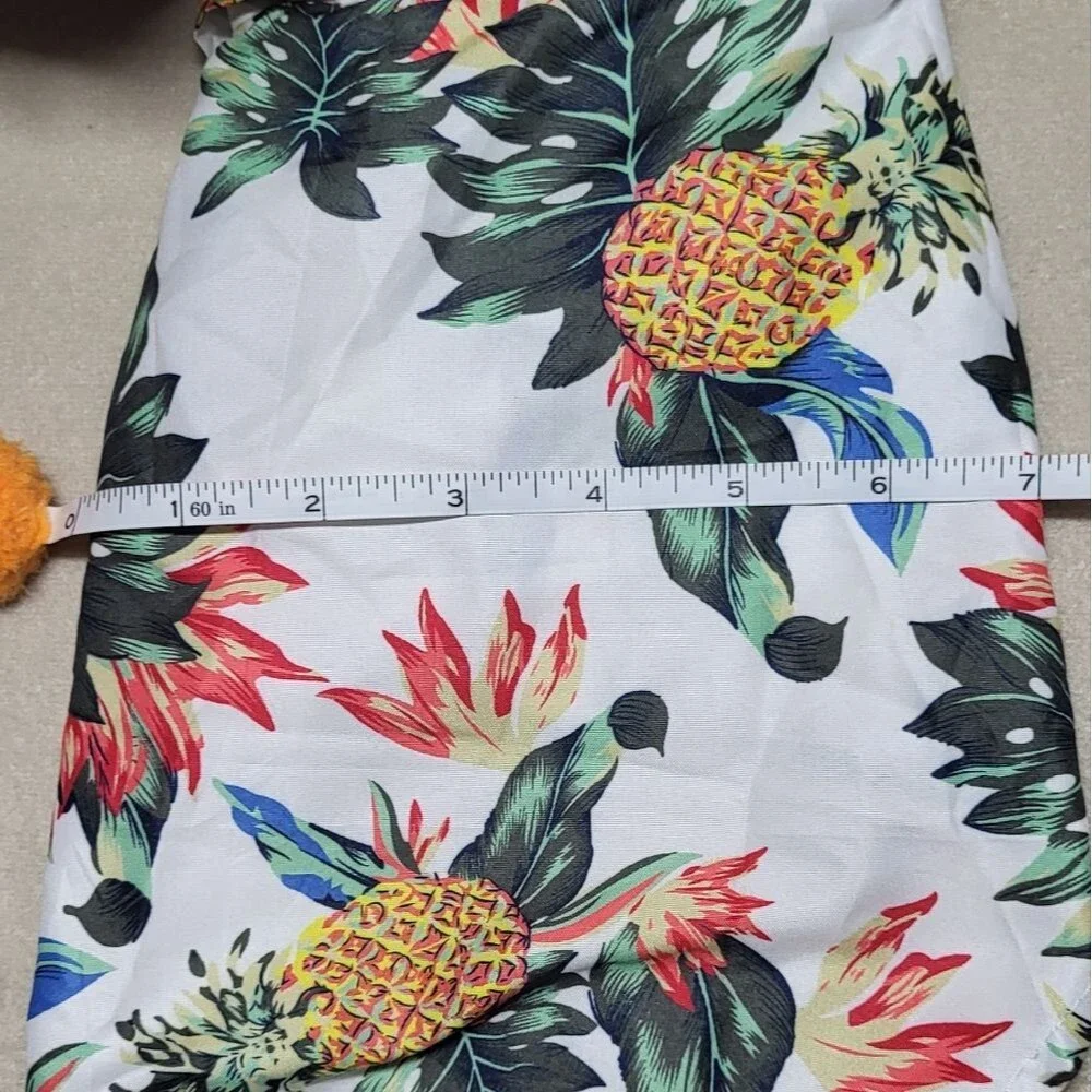Pet NWOT White Pineapple Print Lightweight Hawaiian Style Shirt Size Medium